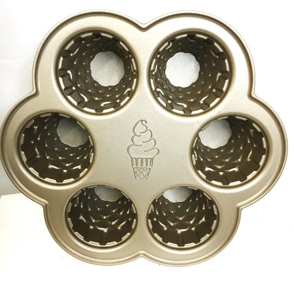 NORDIC WARE Retired Gold Color Ice Cream Cone 6 Cupcake Baking Pan - Picture 7 of 10